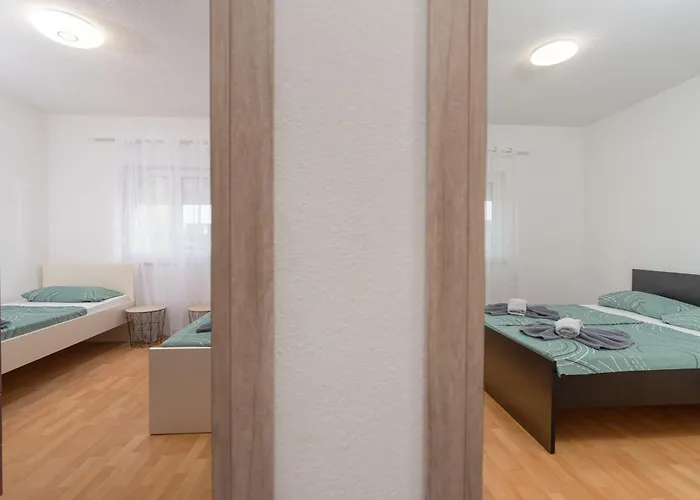 度假居 Angels Retreat By Interhome *